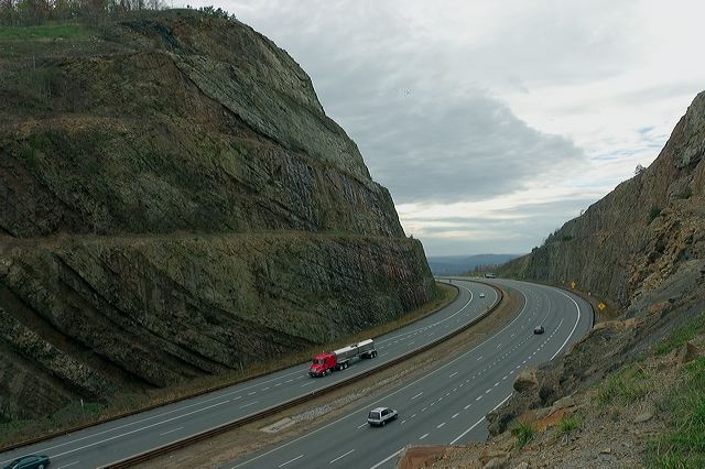 sideling_hill_cut_9598-fg.jpg